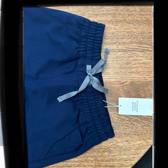 FIGS, High Waisted Dowa Scrub Pants, Petite, XXS, Navy Blue, New With Tags - Picture 5 of 6
